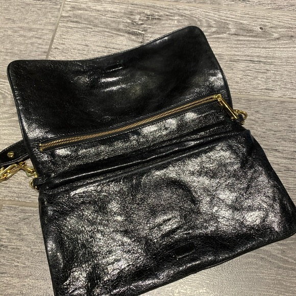 Tory Burch logo crossbody - Picture 4 of 5